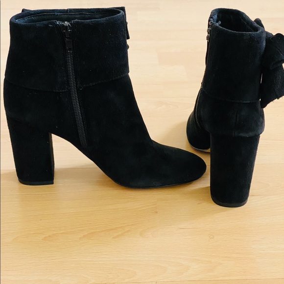 NWT- Kate Spade Black Suede Booties - Sz. 5.5 - Picture 4 of 6